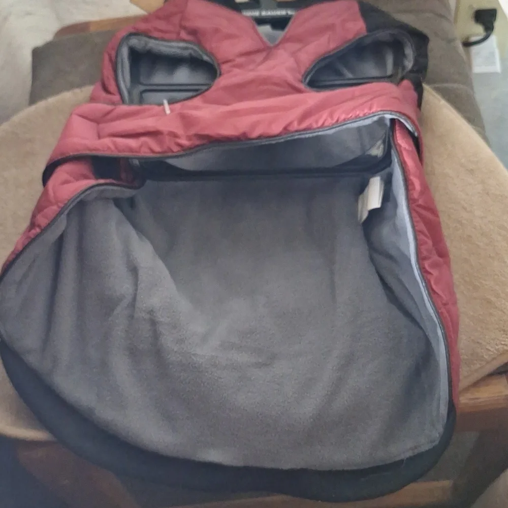 Eddie Bauer Pet Graham Point Hunter's Jacket Large NWT